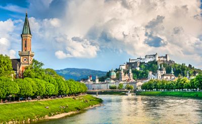 Uniworld Boutique River Cruises River Cruise - Passau to Budapest